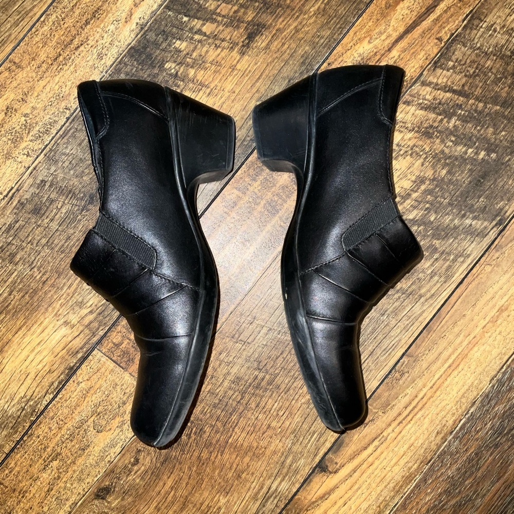 Clarks Bendable Ankle Booties Slip On Size 8m Col… - image 5